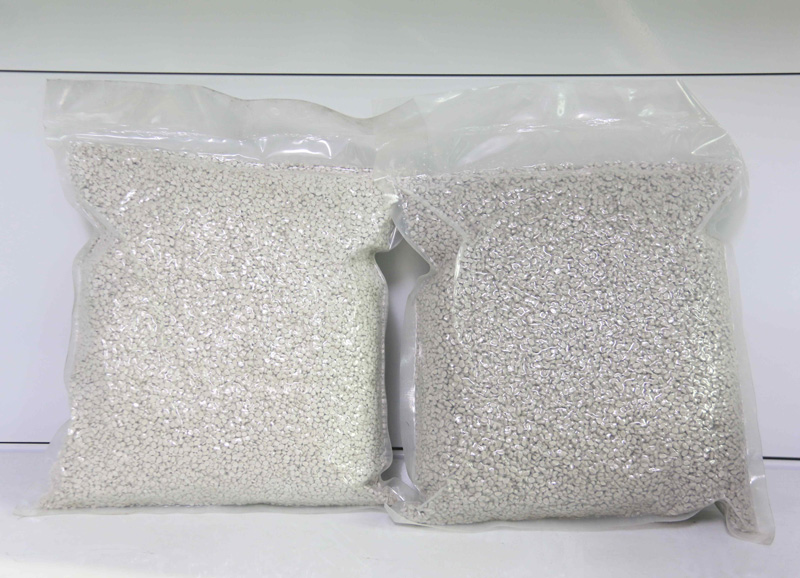 Off White Desiccant Masterbatch